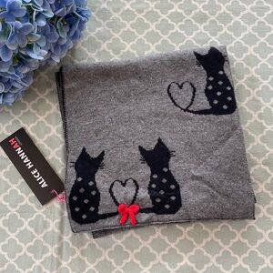 Alice Hannah Ailurophile Flossy Cat Scarf NWT
